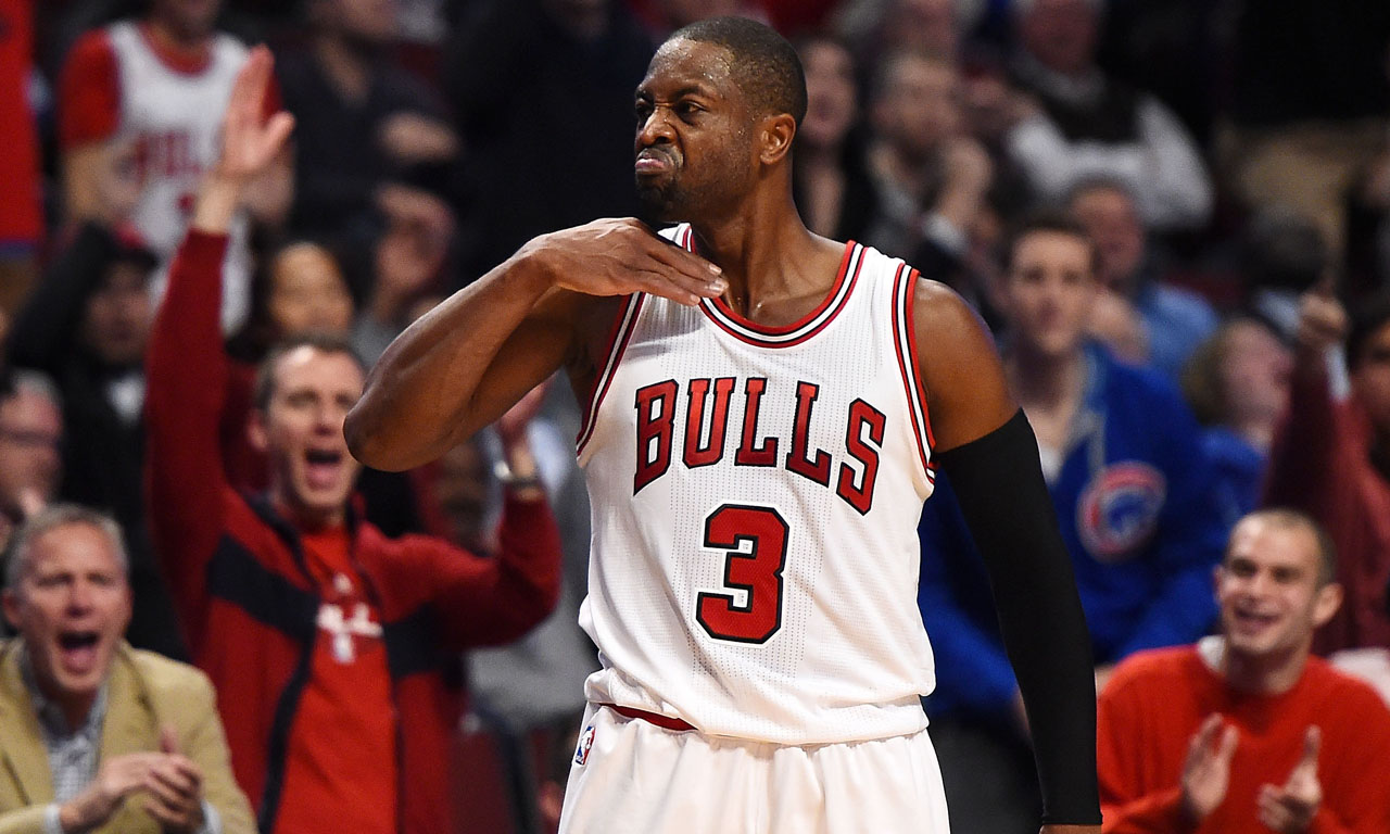 国足重建计划：明年初集结，放弃30岁+老将，蒋圣龙等人成核心（国足开启重塑：明年初集训，30岁以上老将退居二线，蒋圣龙领衔新核心）