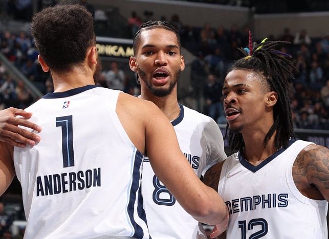 米体：路易斯-恩里克表现欠佳，没把握住这次宝贵的首发机会（米体：路易斯-恩里克状态低迷，未能抓住宝贵的首发机会）