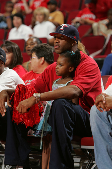 泽林斯基：点球绝对不存在；接下来必须回联赛里赢球（泽林斯基：这粒点球根本不存在，接下来必须在联赛取胜）