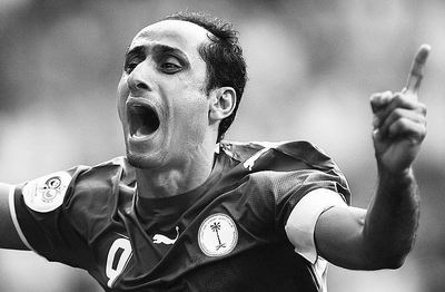 高清：西甲皇马3-0 姆巴佩一条龙+世界波（西甲-皇马3-0大胜，姆巴佩一条龙破门+世界波建功）