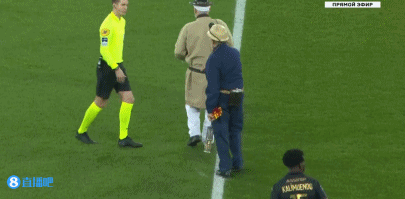 卡利亚里vs热那亚：米纳、塞巴斯蒂亚诺-埃斯波西托首发，马利诺夫斯基、洛伦佐-科隆博出战